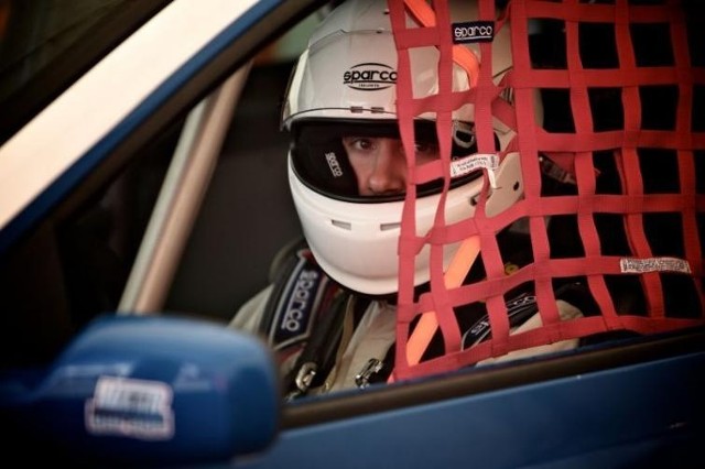 Michał Flak od roku jest licencjonowanym kierowcą wyścigowym