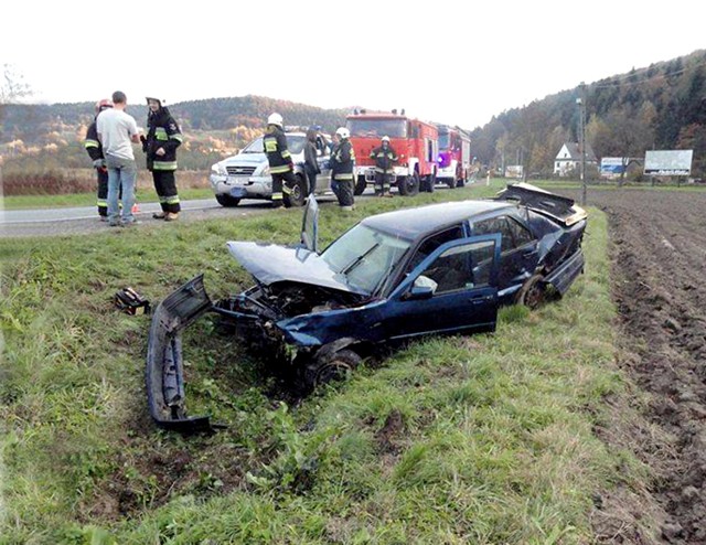 W Witowicach ofiarom wypadku pomagali również strażacy