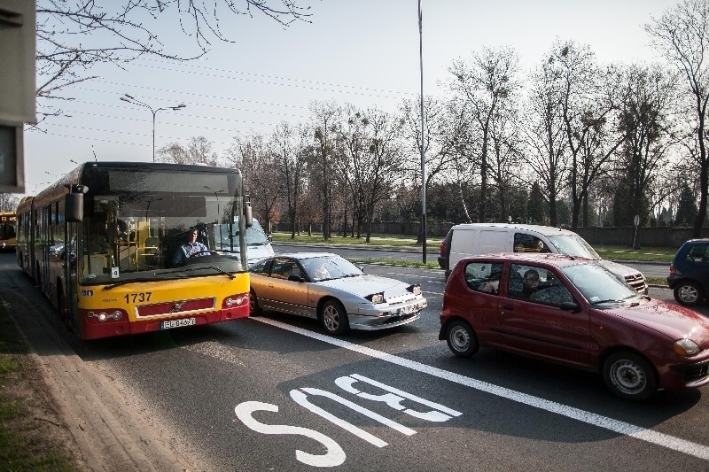 Zdaniem policji, buspasy wprowadzono w Łodzi przedwcześnie.