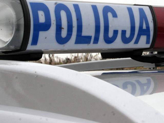 Lubaczowscy policjanci zatrzymali sześciu mężczyzn podejrzanych o włamanie do sklepu w Narolu.
