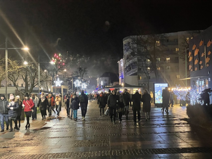 Strzały oraz sztuczne ognie w Międzyzdrojach słychać i widać...