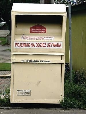 Zamiast do biednych na szmaty | Dziennik Polski