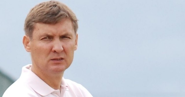 Robert Kuśmira zrezygnował z prowadzenia występującego w klasie okręgowej LZS Samborzec. 
