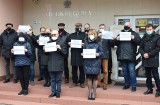 Ostrołęka. Protest sędziów przed Sądem Okręgowym. Dzień solidarności z represjonowanymi sędziami. 18.03.2021. Zdjęcia