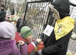 Wolontariusze zbierali pieniądze nie tylko w Słupsku.