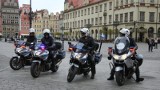 Podwyżki dla policjantów. 19 kwietnia minister spotkał się ze związkowcami ze służb. Jakie ustalenia?