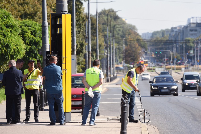 Centrum Automatycznego Nadzoru nad Ruchem Drogowym GITD...