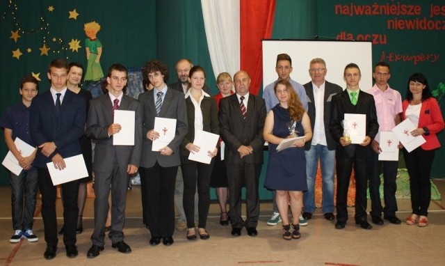 Najlepszych uczniów z powiatu kluczborskiego w roku 2012/13 nagrodzono podczas gali w Zespole Szkół Licealno-Technicznych w Kluczborku