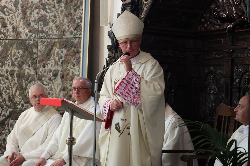 Msze poprowadził biskup Arkadiusz Okroj.