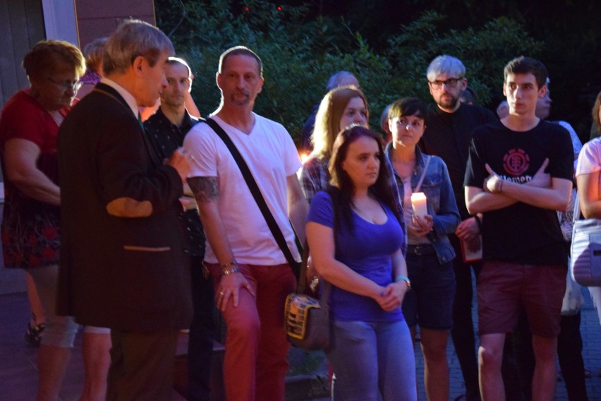 Protest przed Sądem Rejonowym w Zawierciu ZDJĘCIA