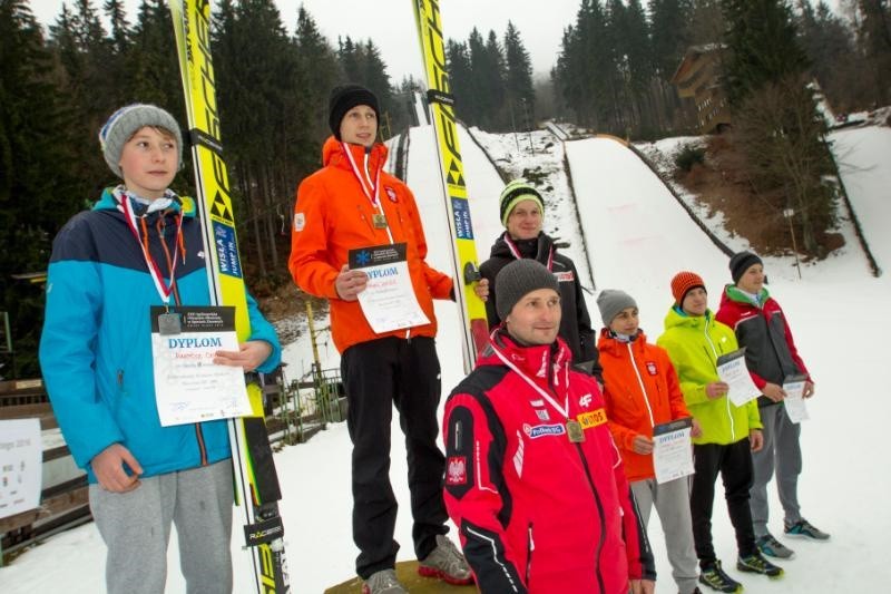 Zimowa Olimpiada Młodzieży. Skakali w Harrachovie, biegali w Jakuszycach (ZDJĘCIA)