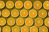 Tym osobom mogą szkodzić pomarańcze. Z tymi dolegliwościami omijaj te cytrusy