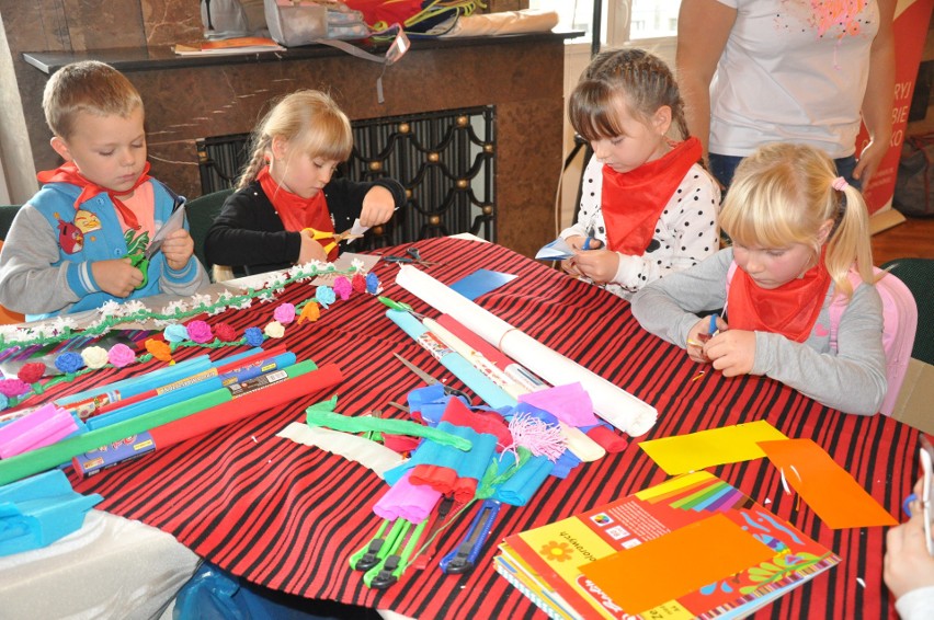 Nasze przedszkolaki uczestniczyły w Festiwalu Kreatywnej Aktywnej i Otwartej Edukacji w Kielcach [ZDJĘCIA] 