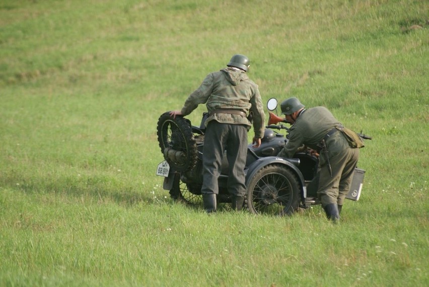 Piknik historyczny "II Wojna Światowa" w Chęcinach (zdjęcia)