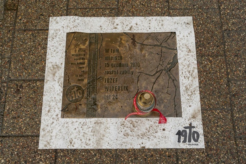 Ofiary Grudnia '70 wciąż w pamięci gdańszczan. Zapalono symboliczne znicze w miejscach, gdzie stracili życie