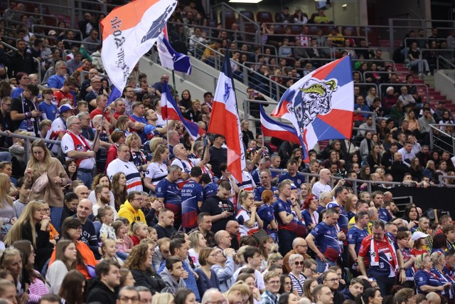 Kibice na finale Pucharu Polski siatkarzy 2023