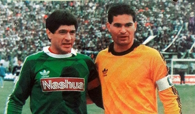 Wielcy południowoamerykańscy bramkarze - Argentyńczyk Ubaldo Fillol (z lewej) i Paragwajczyk Jose Luis Chilavert