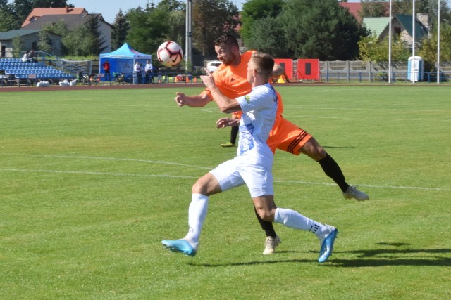 W sobotnim meczu 4 ligi piłkarskiej, Motravia Morawica wygrała z Naprzodem Jędrzejów 1:0 (0:0). Zobacz zdjęcia z tego meczu - z boiska i z trybun. >>>>>>>>>>>> Poniżej video z meczu.