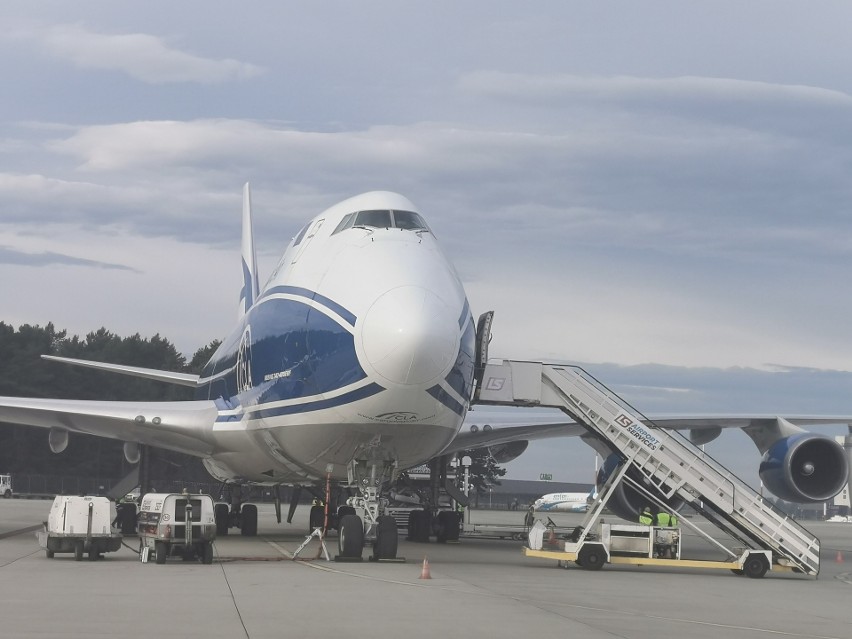 Jumbo jet 25 września 2020 na lotnisku w Pyrzowicach....