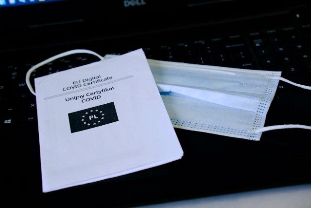 Certyfikat zaszczepienia przeciwko COVID-19, tzw. paszport covidowy