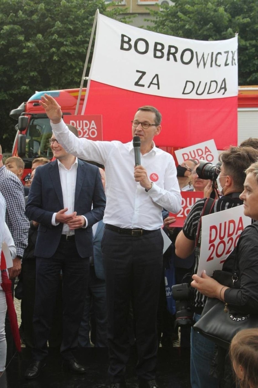 Premier Mateusz Morawiecki w Sławnie wspierał Andrzeja Dudę przed II turą wyborów