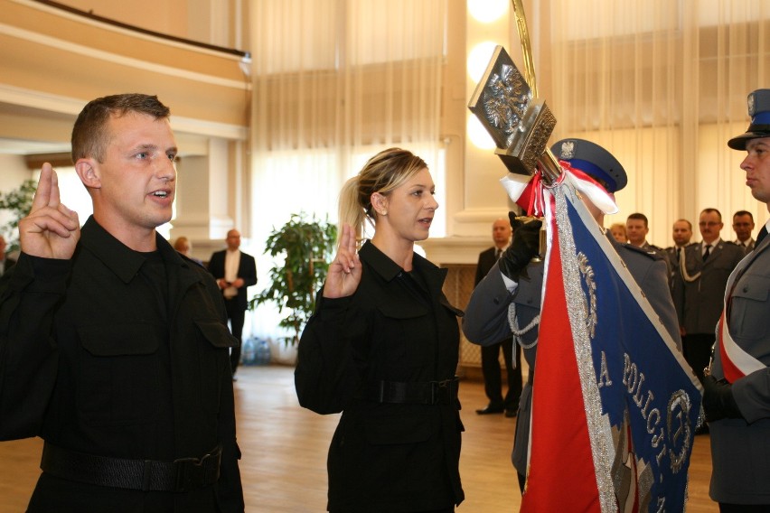 31 nowych policjantów złożyło w Lublinie ślubowanie (FOTO)