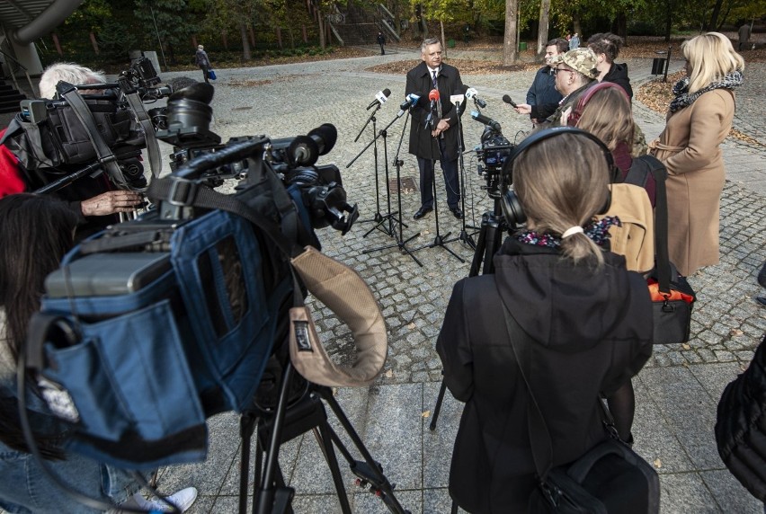 Prezydent Koszalina przeprosił za słowa swojego zastępcy WIDEO