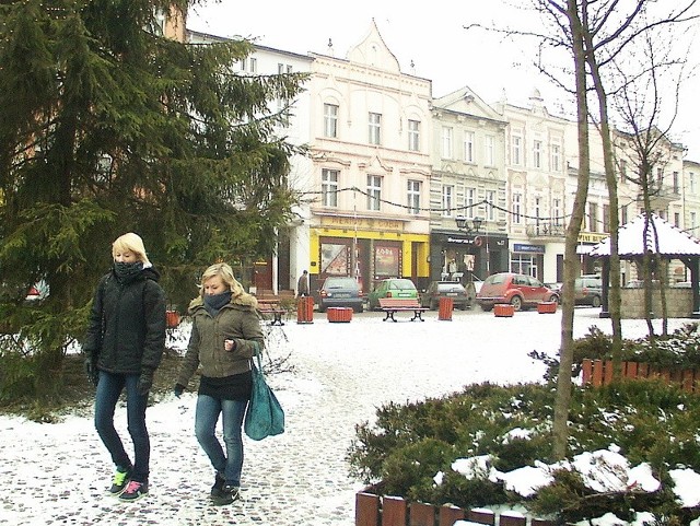 Duży Rynek, miejsce kultowe, nie tylko dla brodniczan. Tu trzeba być przynajmniej raz dziennie. Zimą, czy latem.