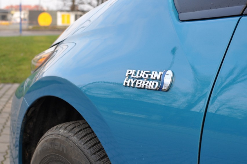 Toyota Prius Plug-in Hybrid...