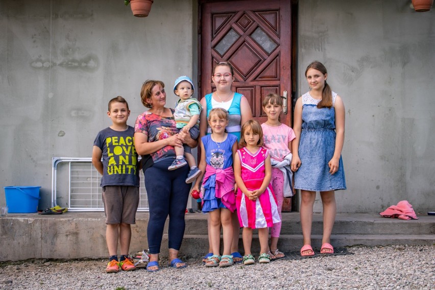 Pomóżmy wybudować dom matce samotnie wychowującej siedmioro dzieci