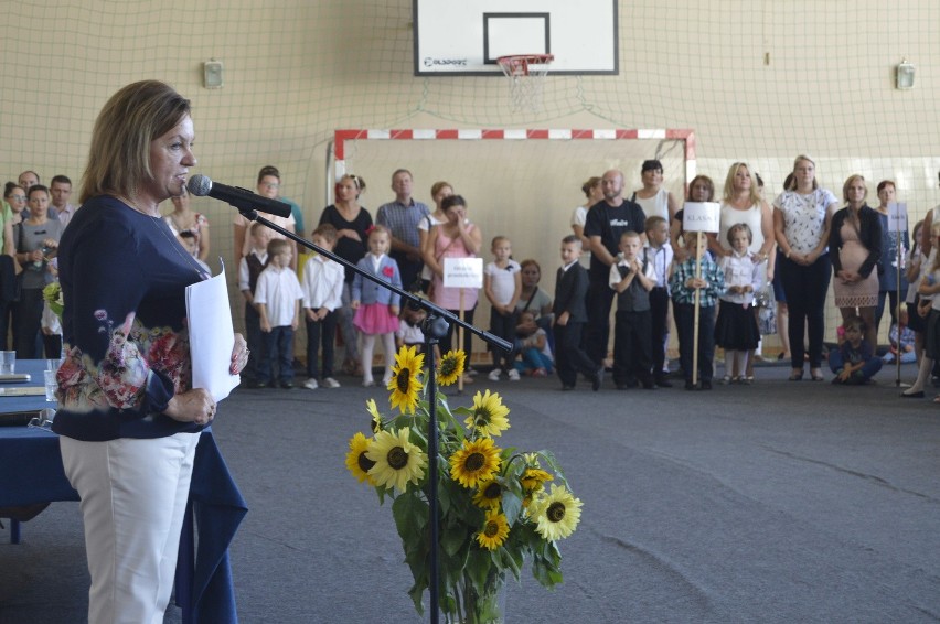 1 września 2016r. w Szkole Podstawowej im. Noblistów...