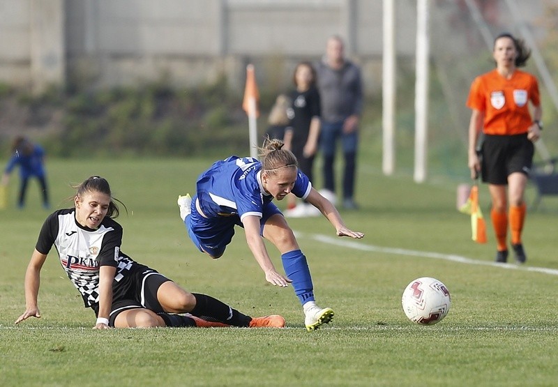 Futbol kobiet. Łodzianki nie dały rady Czarnym [GALERIA ZDJĘĆ]