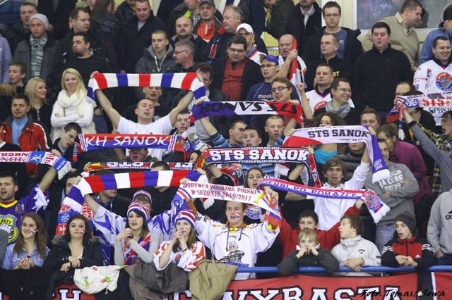 Sanoccy kibice marzą, by Puchar Polski został w kolekcji ich trofeów na stałe.