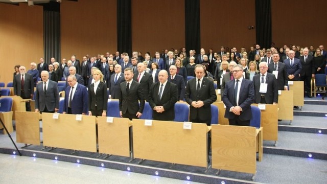 Sejmik województwa pomorskiego uroczystą sesją pożegnał prezydenta Gdańska, 19.01.2019