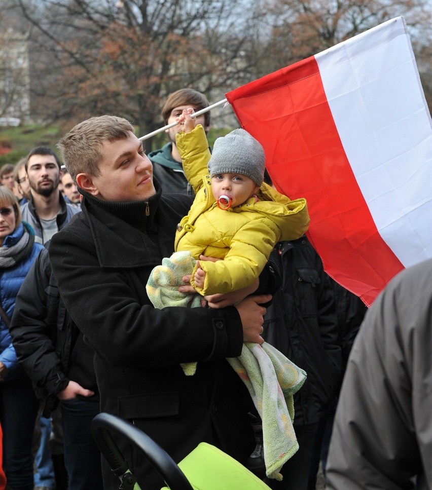 Protest przeciwko nieprawidłowościom w PKW przeszedł w...