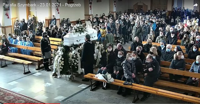 Rodzina i przyjaciele pożegnali tragicznie zmarłą 14-letnią Zuzannę z Szymbarku