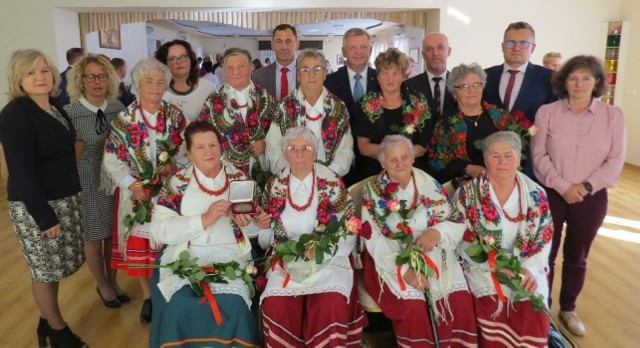 Panie z Koła Gospodyń Wiejskich w Modliborzycach dla swojej świetlicy mają w tym roku dostać nową kotłownię. 