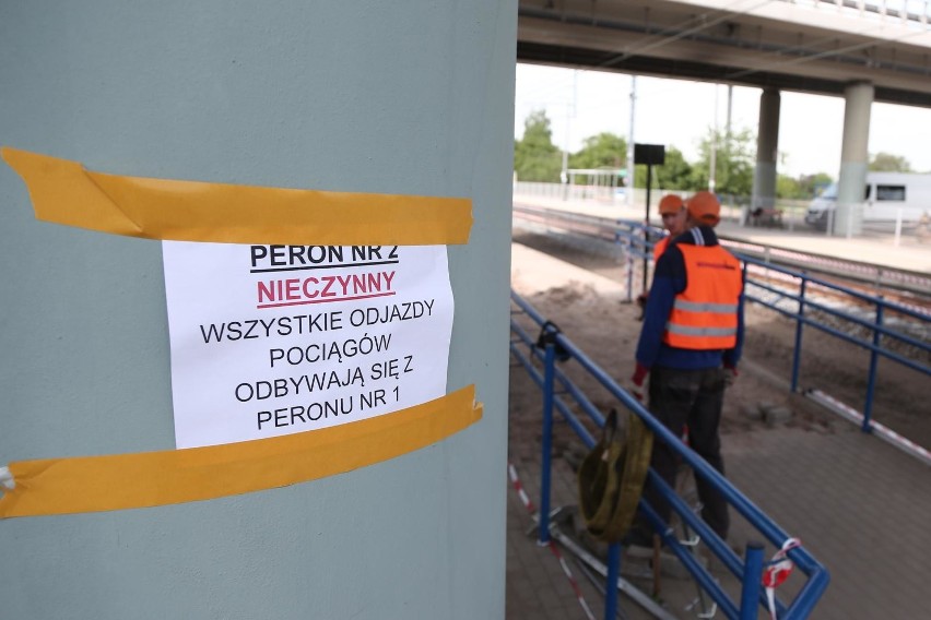 Trwa remont przystanku kolejowego Wrocław Grabiszyn. Nowy...