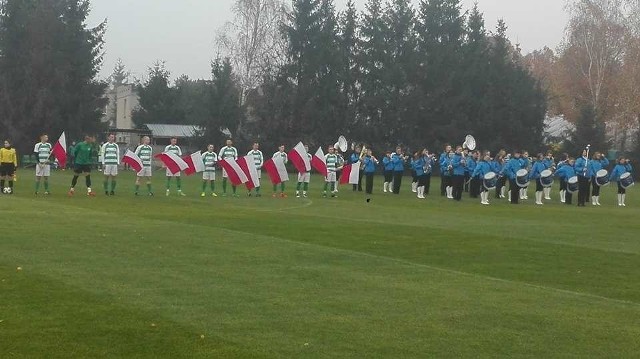 Na wielu boiskach w Wielkopolsce w minionej kolejce zadbano o patriotyczną oprawę spotkań, godną 100-lecia niepodległości naszego kraju
