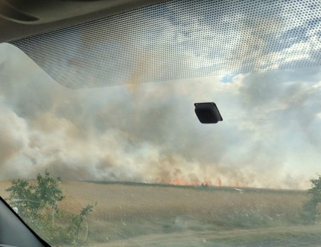 Kłęby gęstego, czarnego dymu zaniepokoiły mieszkańców gminy Przemęt