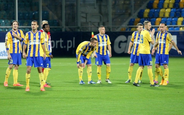 31.10.2014. gdynia nz  arka gdynia - chrobry glogow mecz i ligi pilki noznej fot. tomasz bolt / polskapresse ..dziennik baltyck