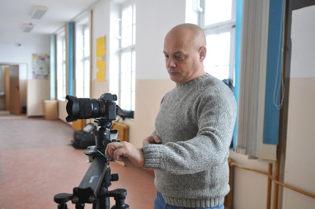 Ryszard Dubik zrobił kolejny film, poświęcony historii Kostrzyna nad Odrą. Najnowsza produkcja poświęcona jest byłym koszarom przy ul. Mickiewicza.