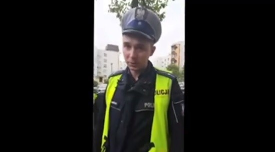 Policjanci napadli na rodzinę w Częstochowie? Policja ujawnia nagranie z zatrzymania WIDEO