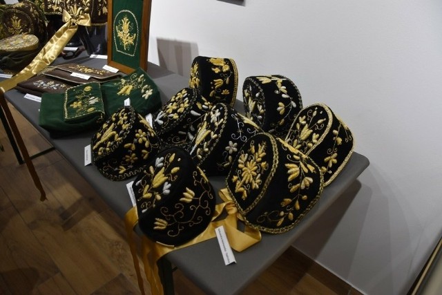 13 stycznia w Muzeum Kaszubskim w Kartuzach odbędzie się otwarcie wystawy  "Złotnica we współczesnym hafcie użytkowym".