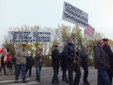 Tomaszów Lubelski: Mieszkańcy blokowali drogę 17 w obronie obwodnicy (FOTO)