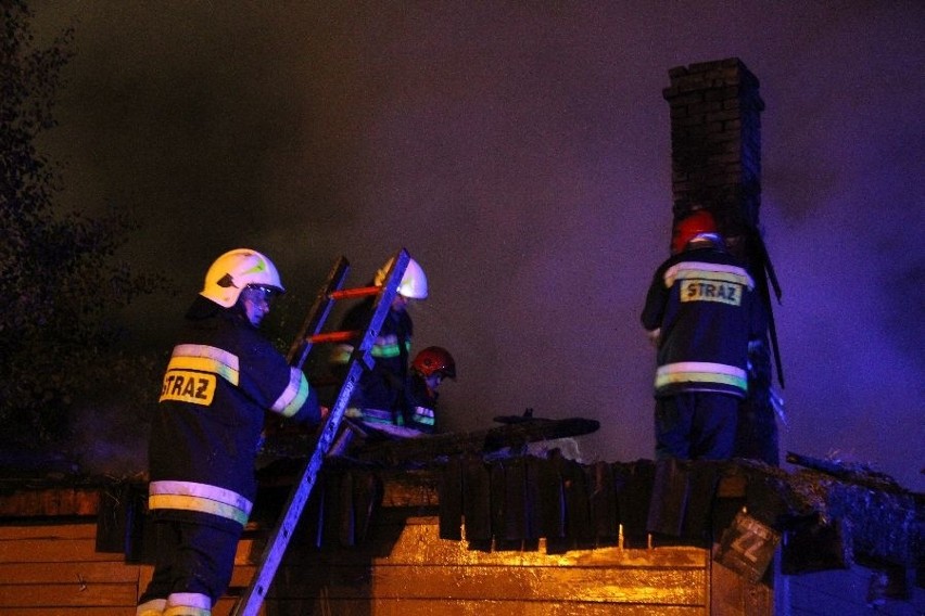 Pożar budynku w Piekoszowie