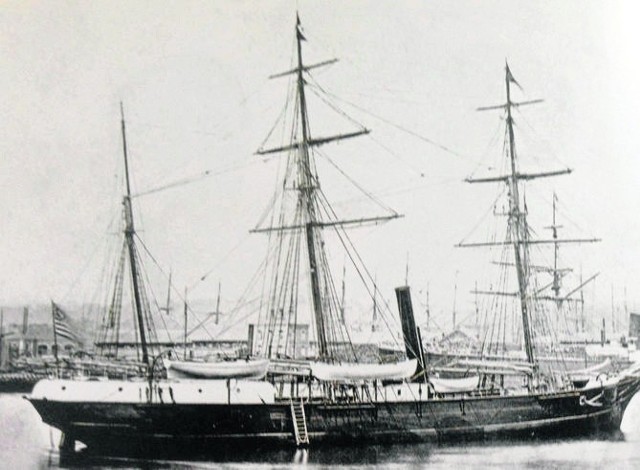 Statek „Jeanette”, którym De Long popłynął do bieguna