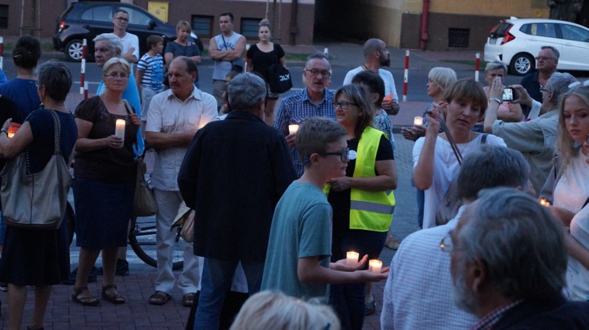 Częstochowianie protestowali dziś pod sądem