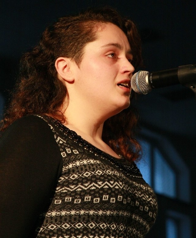 Ola Jelonek jest studentką, marzy o karierze śpiewaczki.