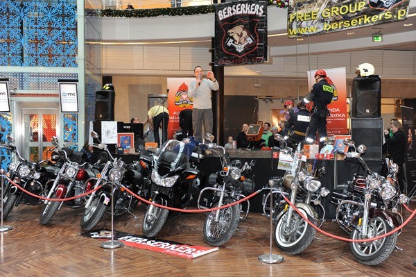 Motocykle klubu Berserkers.